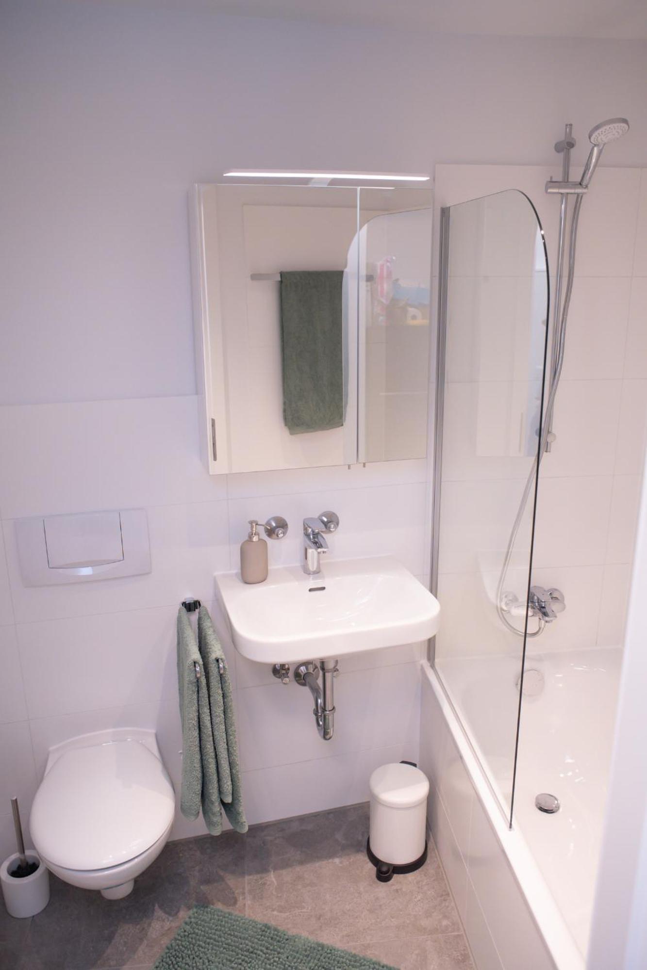 Helles Apartment Mit Tollem Blick Ueber 奥格斯堡 外观 照片