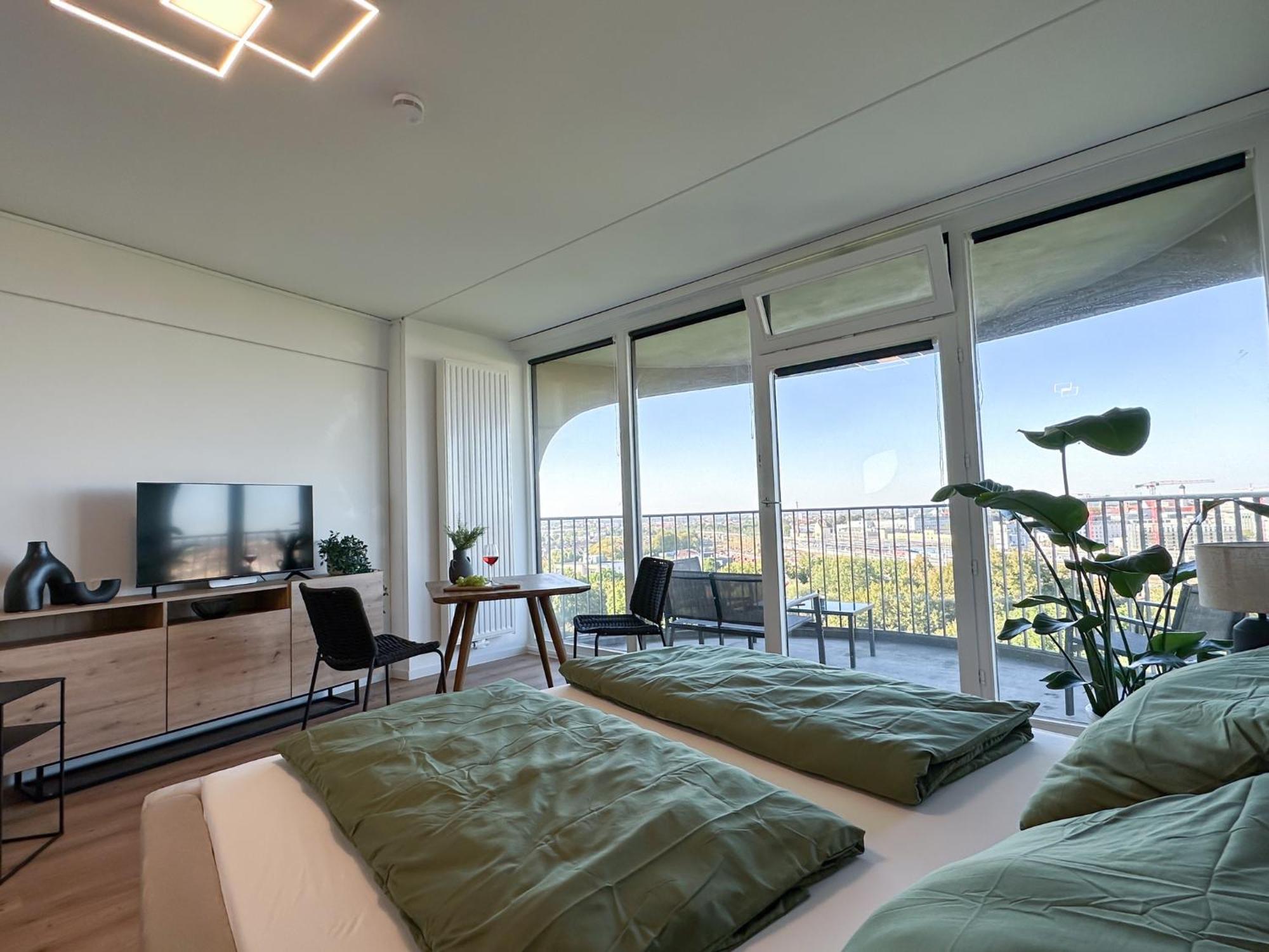 Helles Apartment Mit Tollem Blick Ueber 奥格斯堡 外观 照片