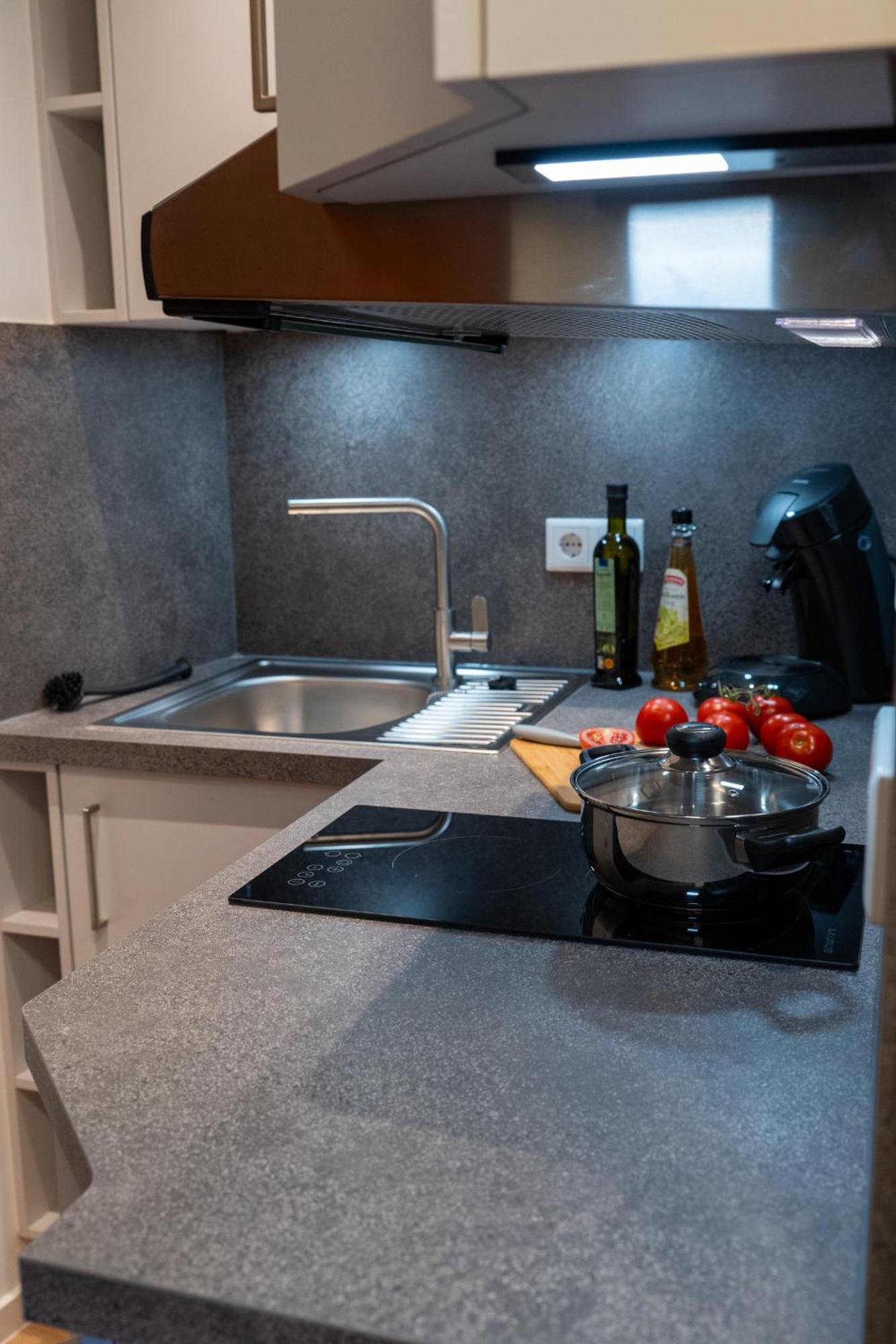 Helles Apartment Mit Tollem Blick Ueber 奥格斯堡 外观 照片