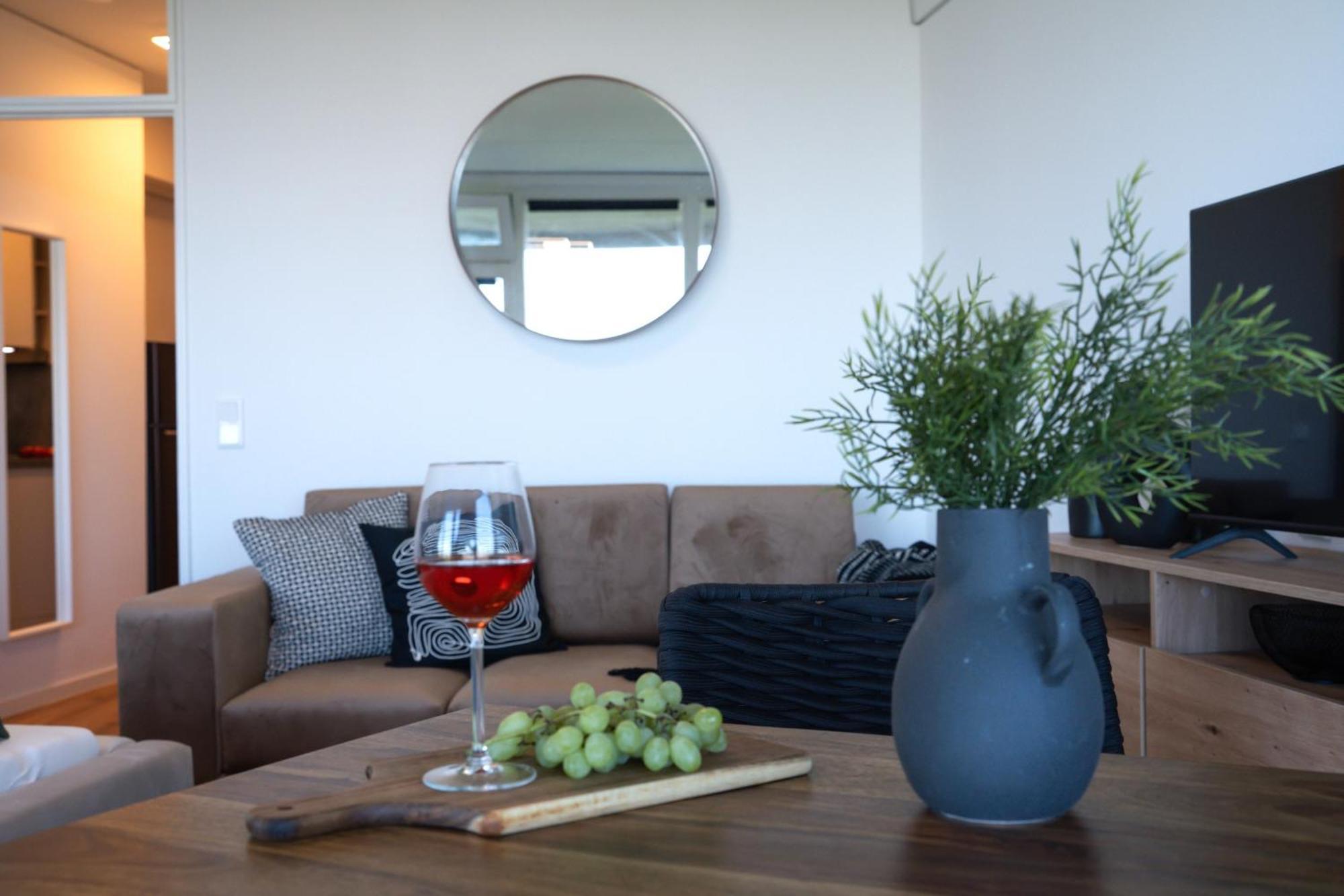Helles Apartment Mit Tollem Blick Ueber 奥格斯堡 外观 照片